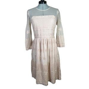Soft light pink lace dress long sleeve medium